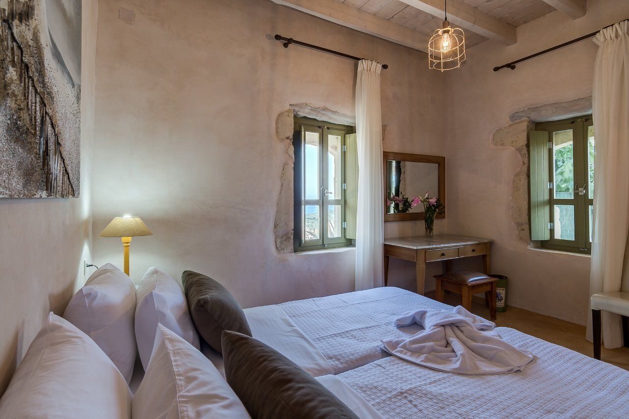 Traditional Stonebuilt Villa Leonanto, Only 5 Km From A Sandy Beach Kásztelosz Kültér fotó